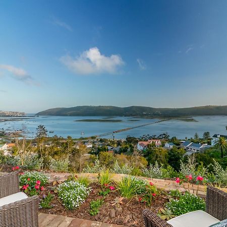 Somervreug Guesthouse クニスナ エクステリア 写真