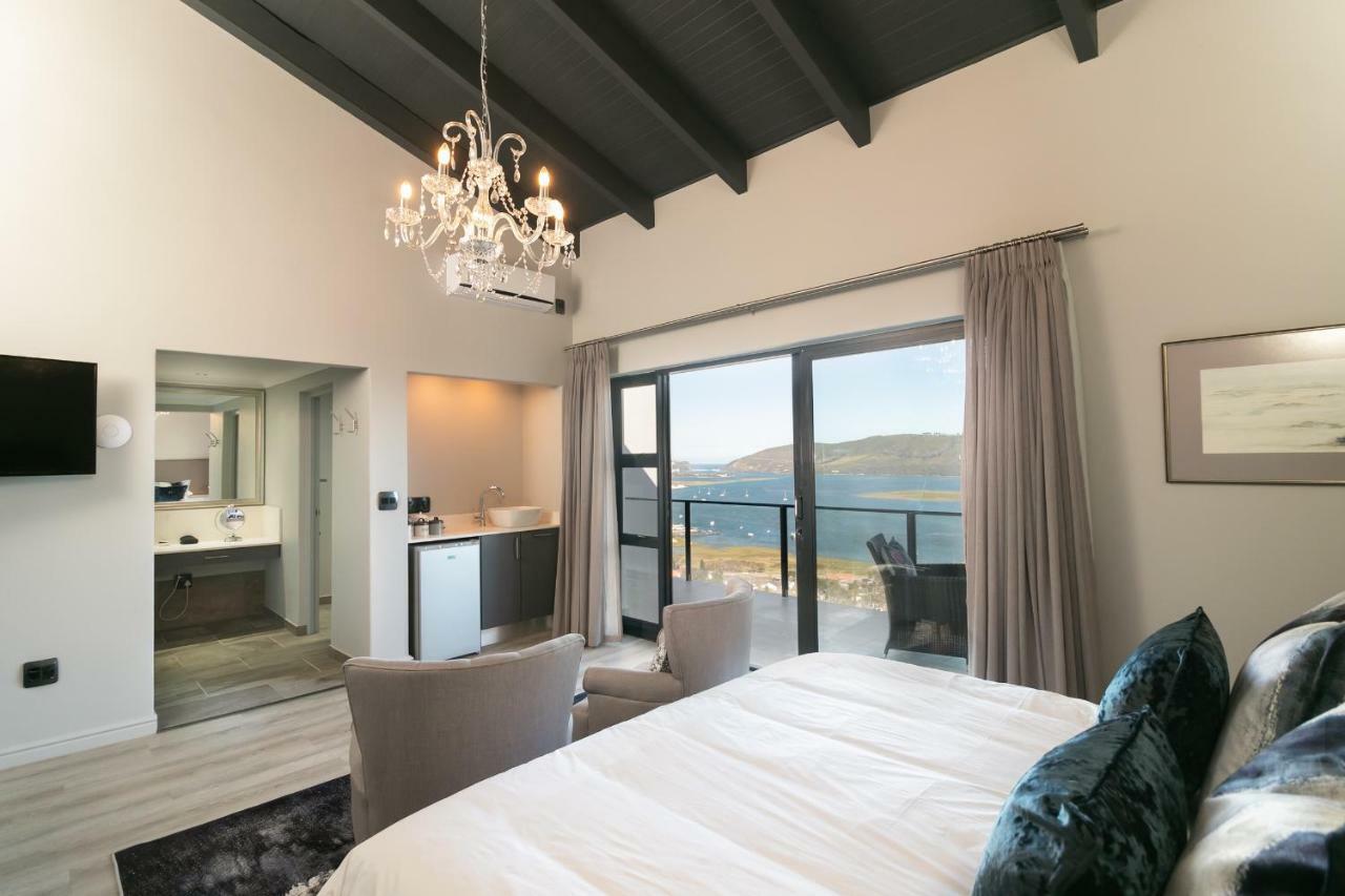 Somervreug Guesthouse クニスナ エクステリア 写真