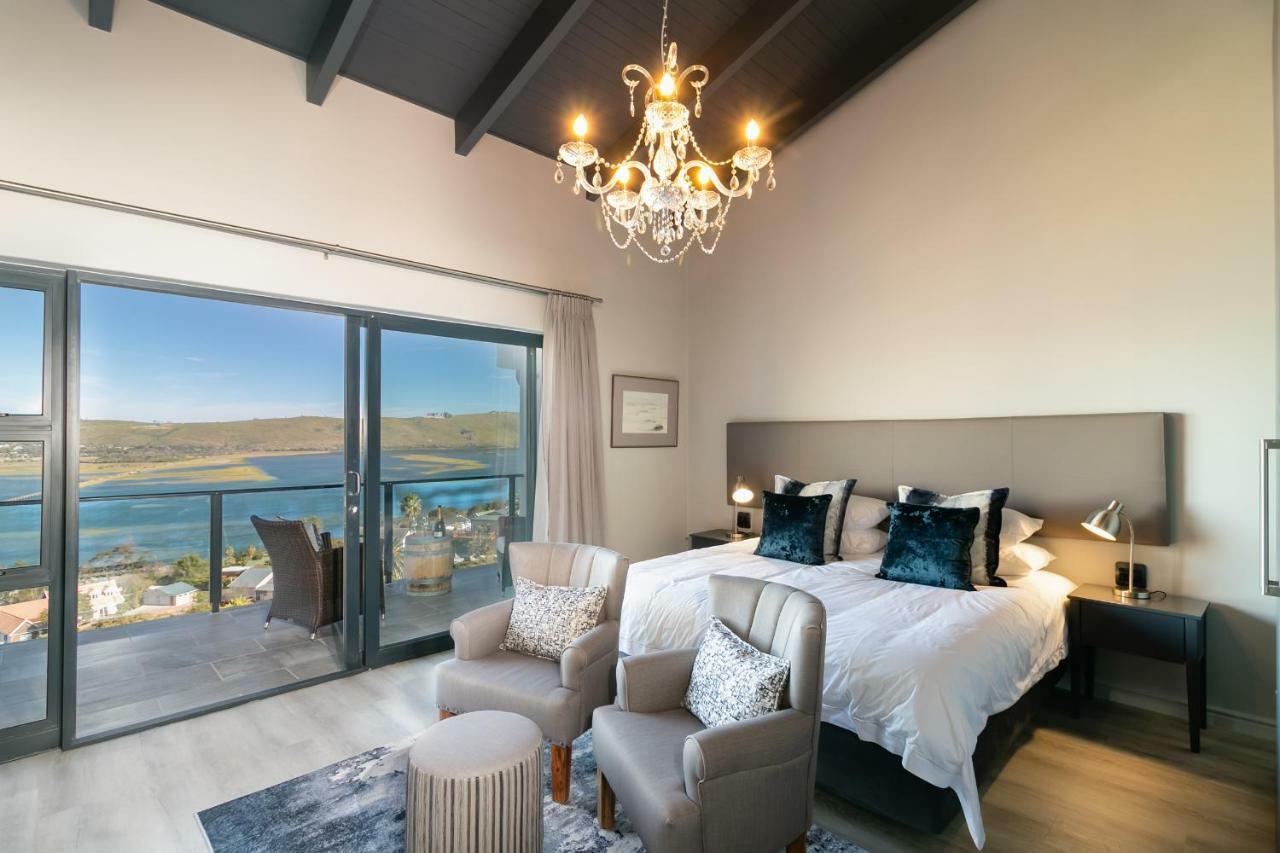 Somervreug Guesthouse クニスナ エクステリア 写真